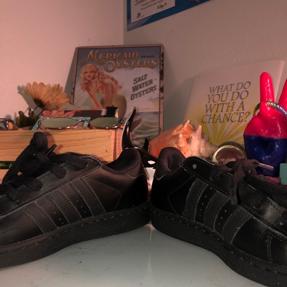 ALL BLACK ADIDAS SHELL TOPS‼️🖤 - Picture 6 of 6